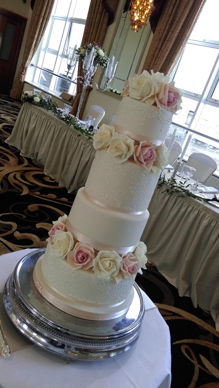 Chantilly Lace Wedding Cake