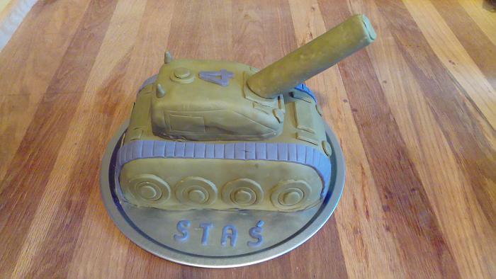 Tank cake 