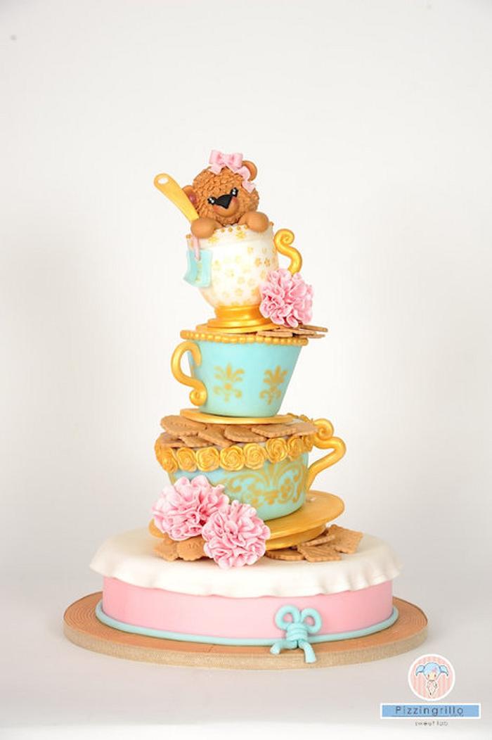 My favorite cake...the bear in the cup!