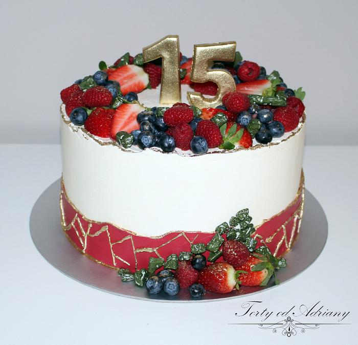 birthday cake with merringue cream