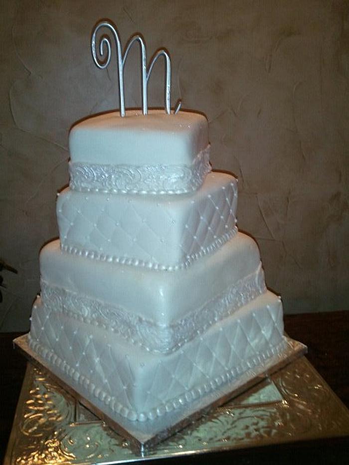 4 tier wedding cake