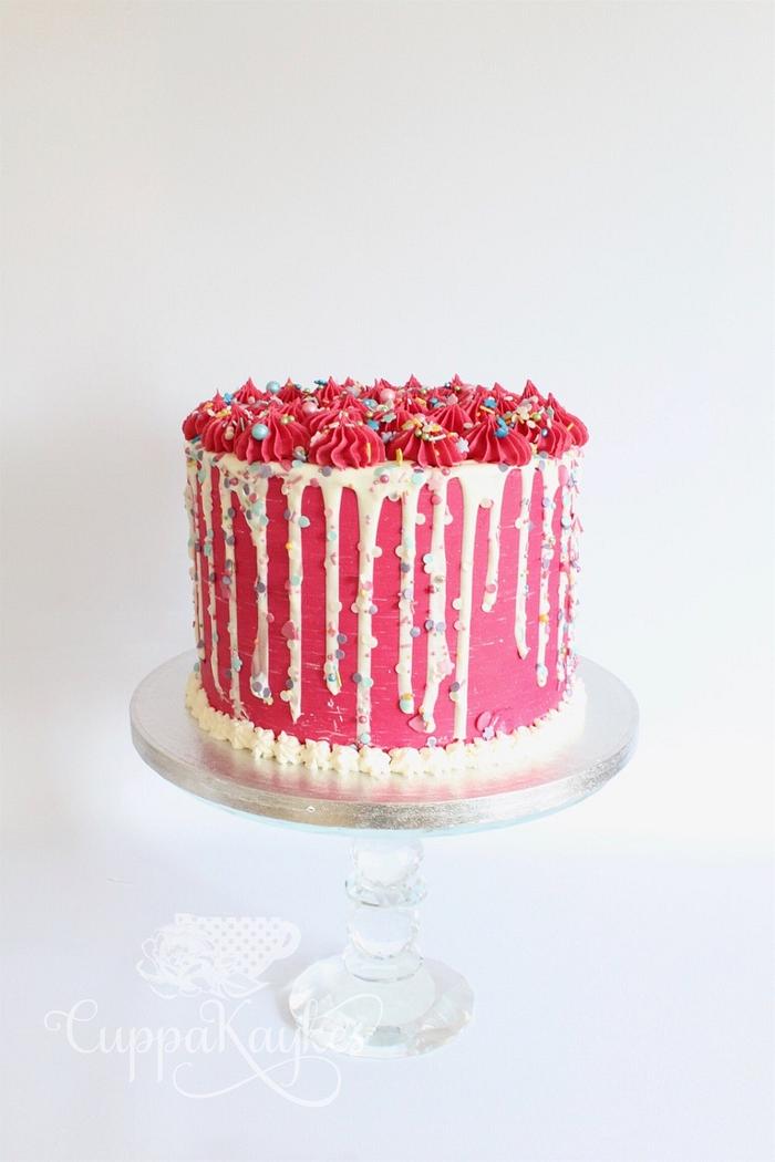 Pink ganache drip cake 