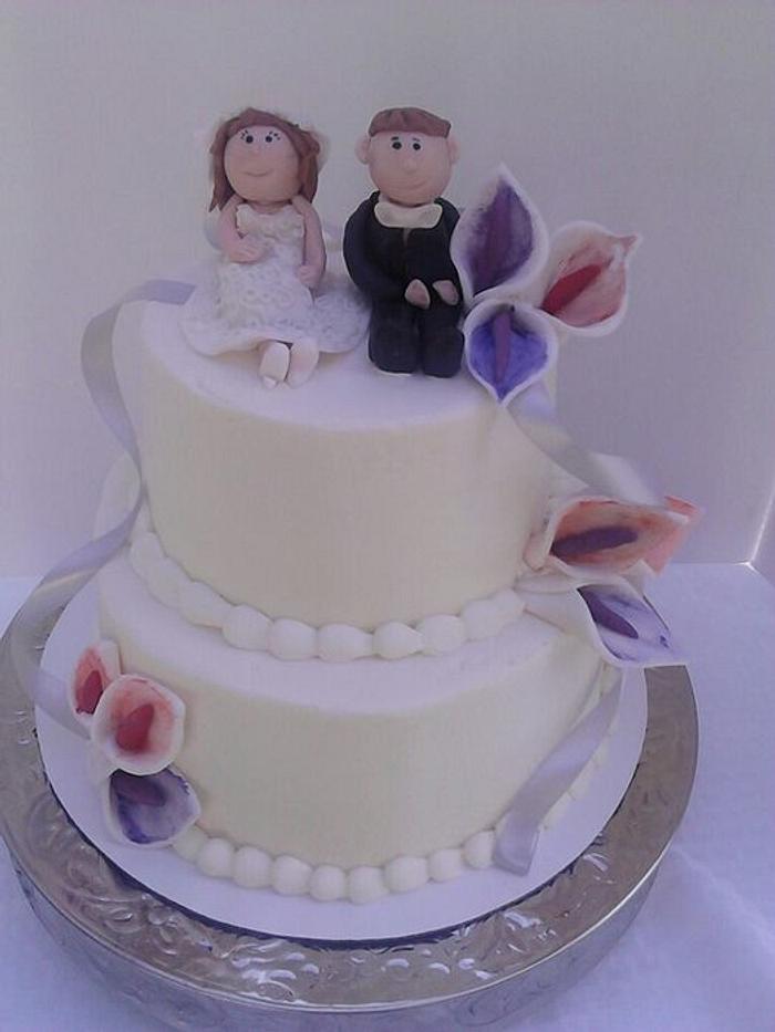 Calla Lily Wedding Cake with Sculpted Bride & Groom