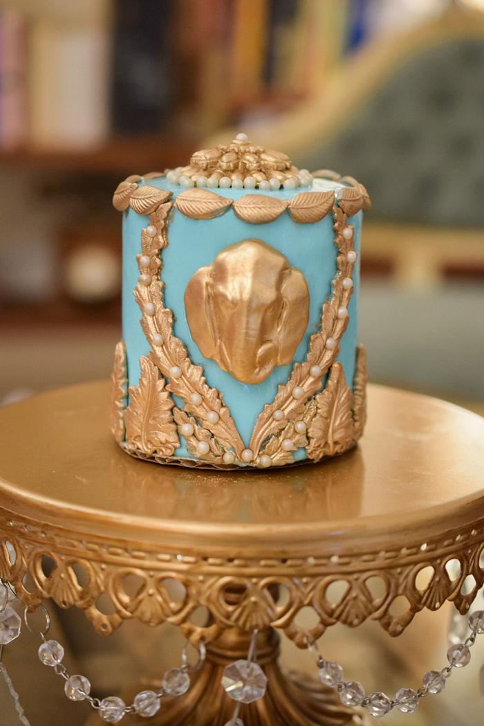 Indian inspired turquoise and gold mini cakes