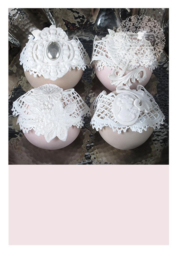 Sugar lace sphere cakes