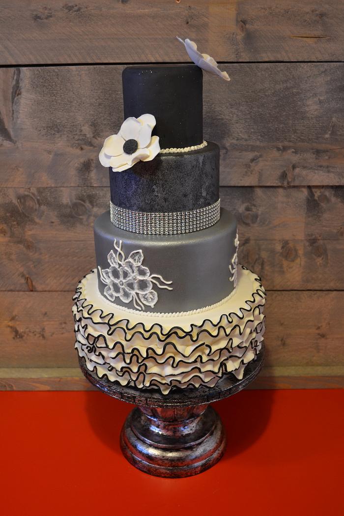 wedding cake black zilver white
