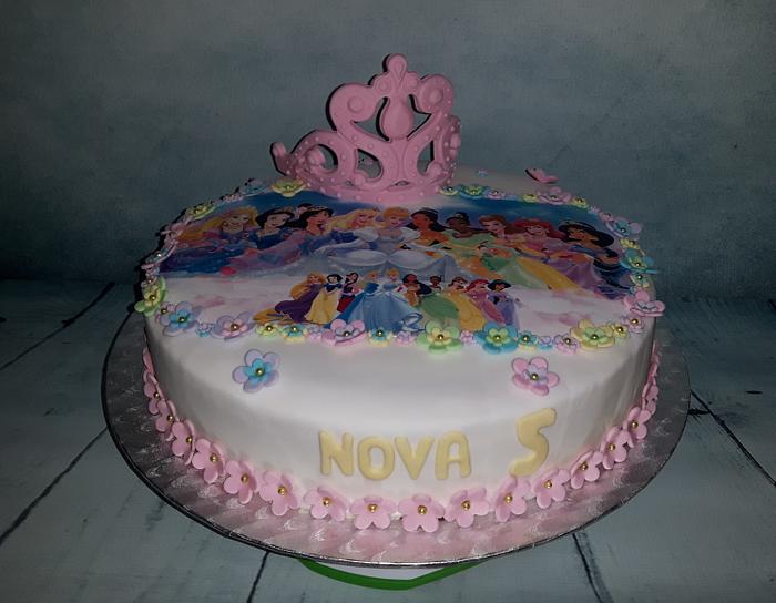 Disney Princess cake.