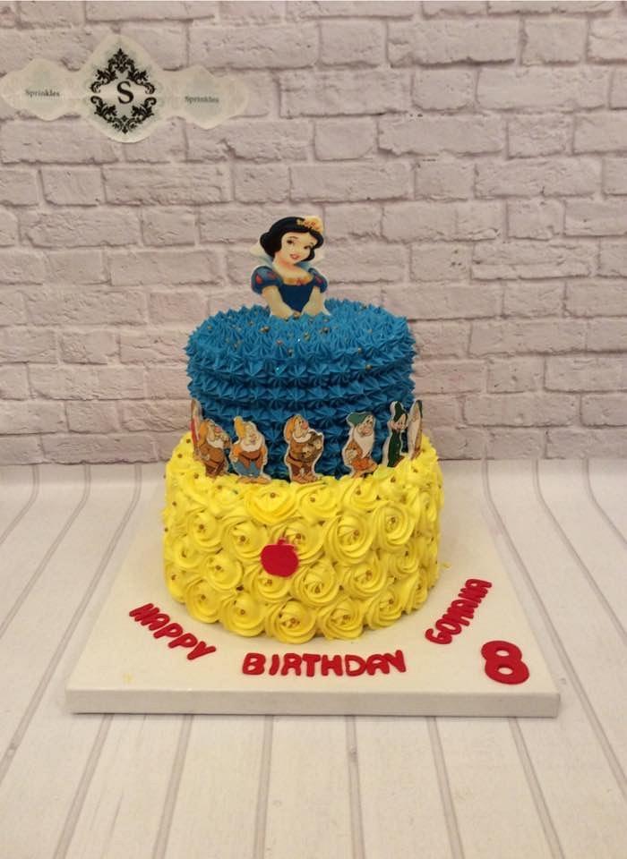 Snow White cake 