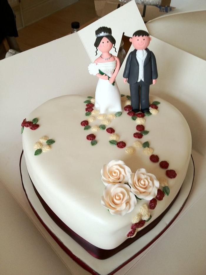 Single tier Heart wedding cake