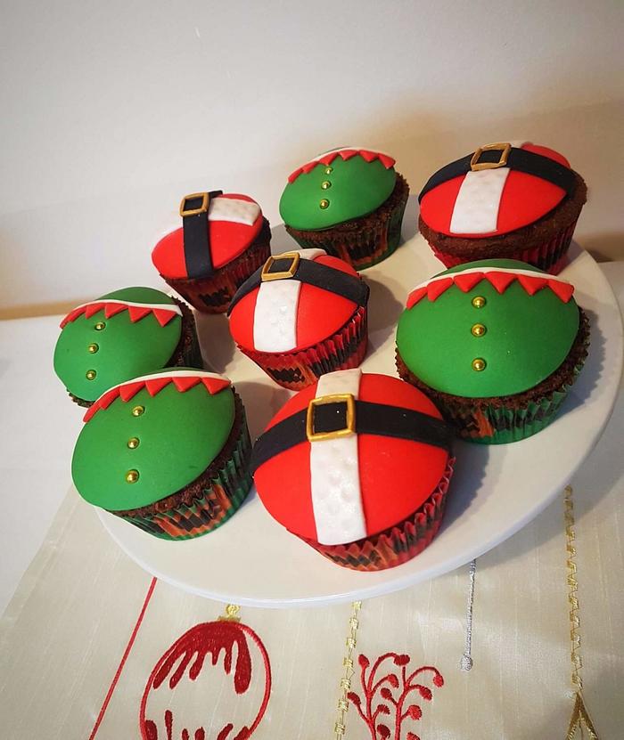 Christmas teacher cupcakes 