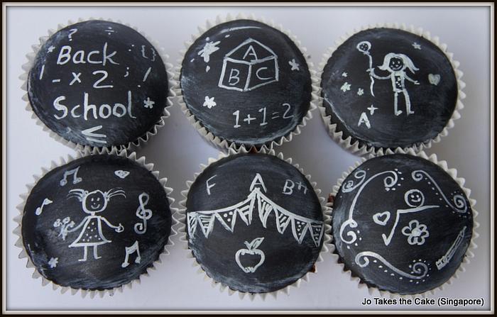 Chalkboard cupcakes