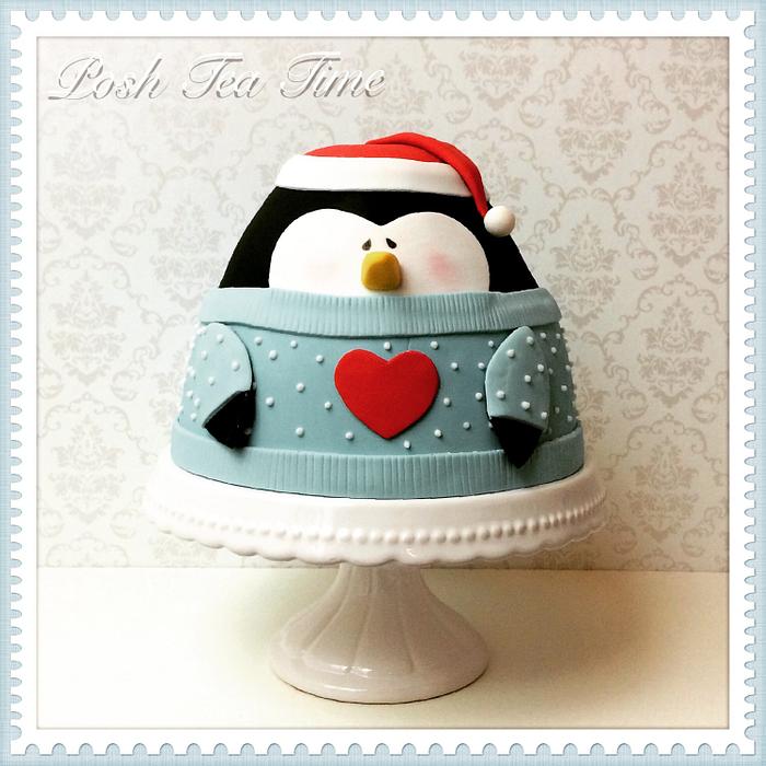 Christmas Penguin - Decorated Cake by Tatiana Diaz - Posh - CakesDecor