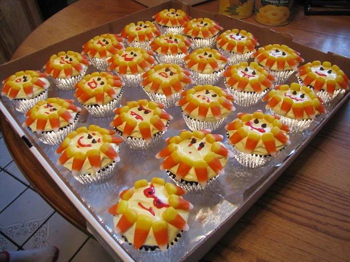 Happy Faces Cupcakes