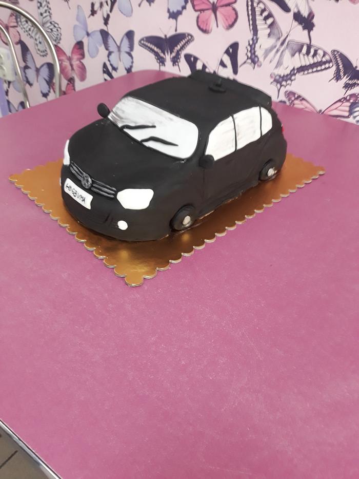 Black car cake