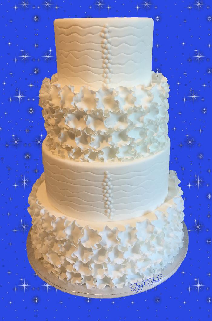 White Wedding Cake Decorated Cake By Felis Toporascu Cakesdecor