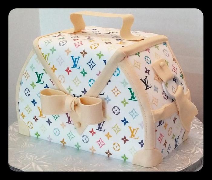 Cake tag: lv handbag - CakesDecor