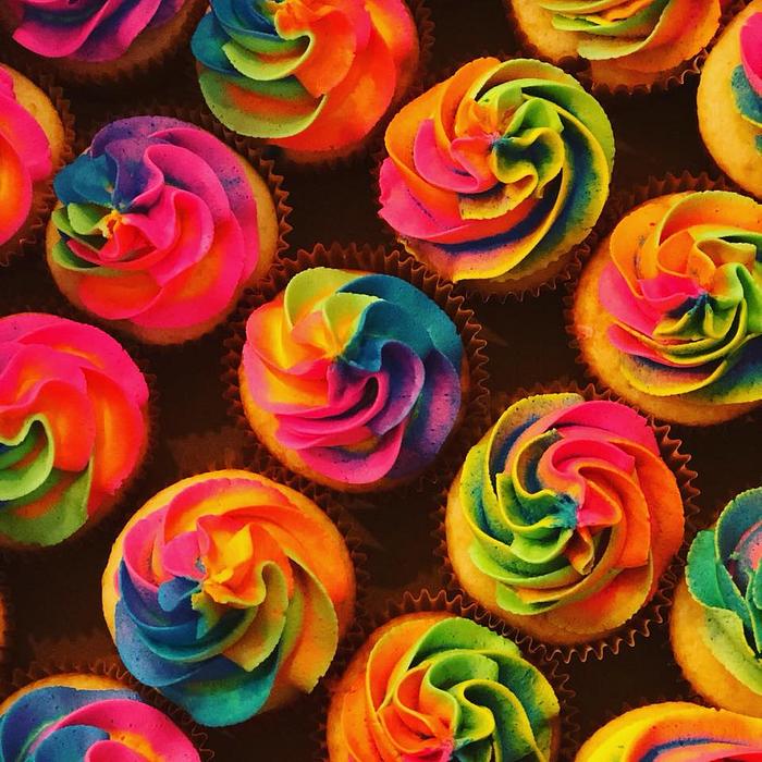 Fun Tie-Dyed Cupcakes