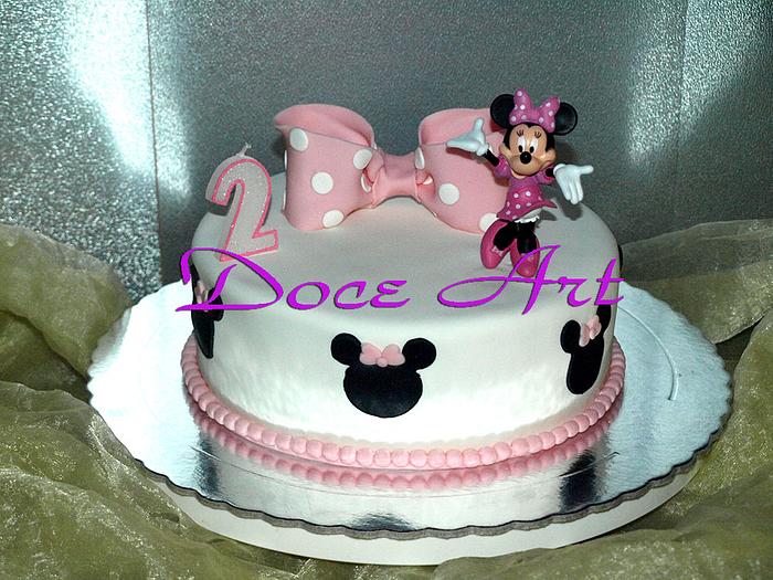 Minnie Mouse Cake