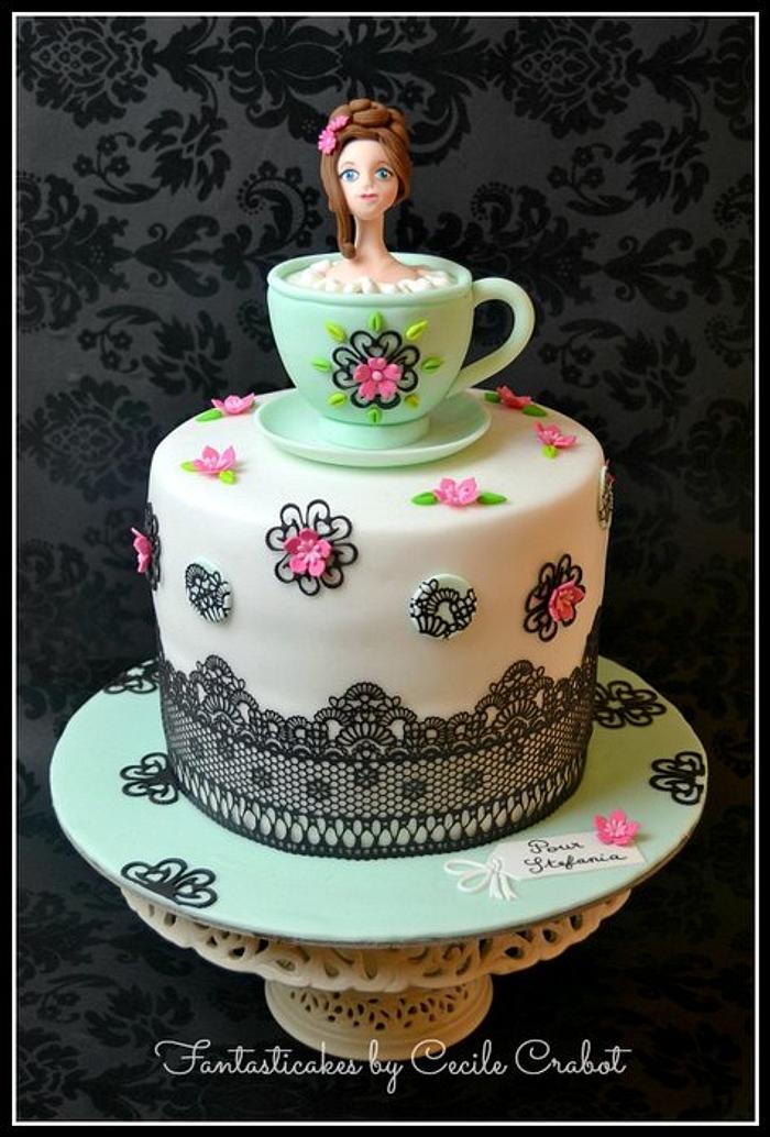 Teacup ad Lace Cake