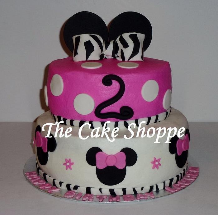 Minnie Mouse cake