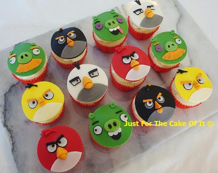 Angry Birds cupcake toppers