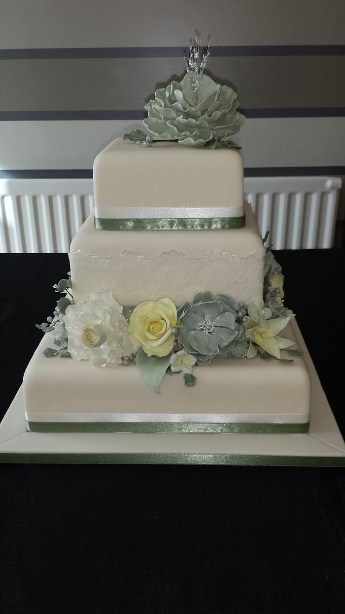 sage vintage wedding cake
