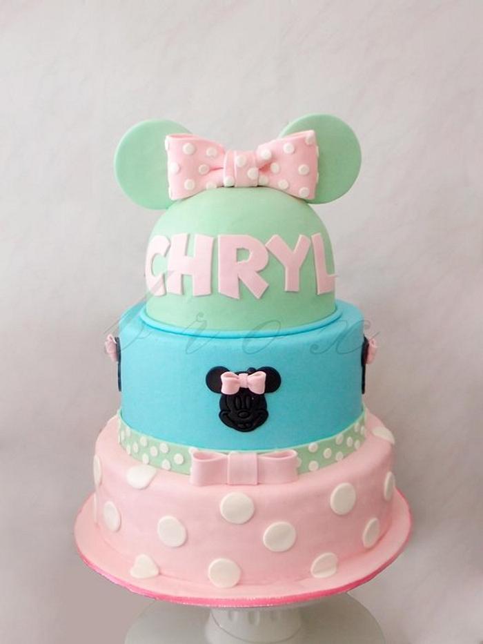 Pastel Minnie Mouse - Decorated Cake by Julie Manundo - CakesDecor
