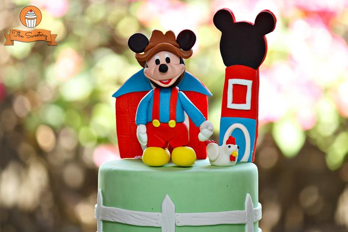 Mickey Mouse Farm cake