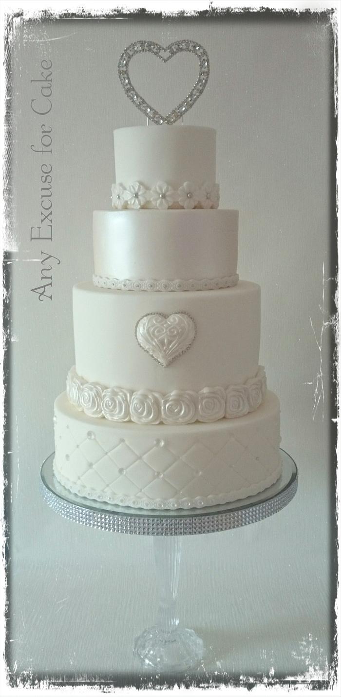 White on white wedding cake 
