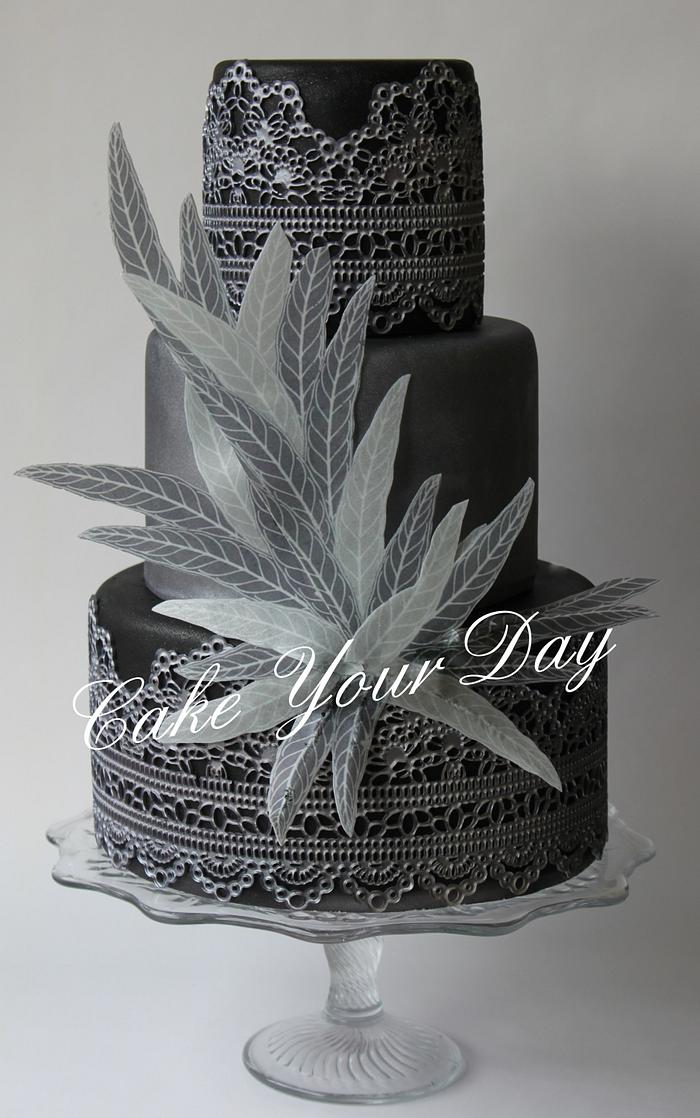 Black&Silver lace cake