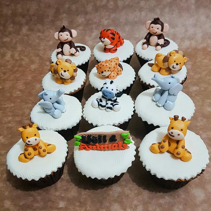 Baby safari cupcakes