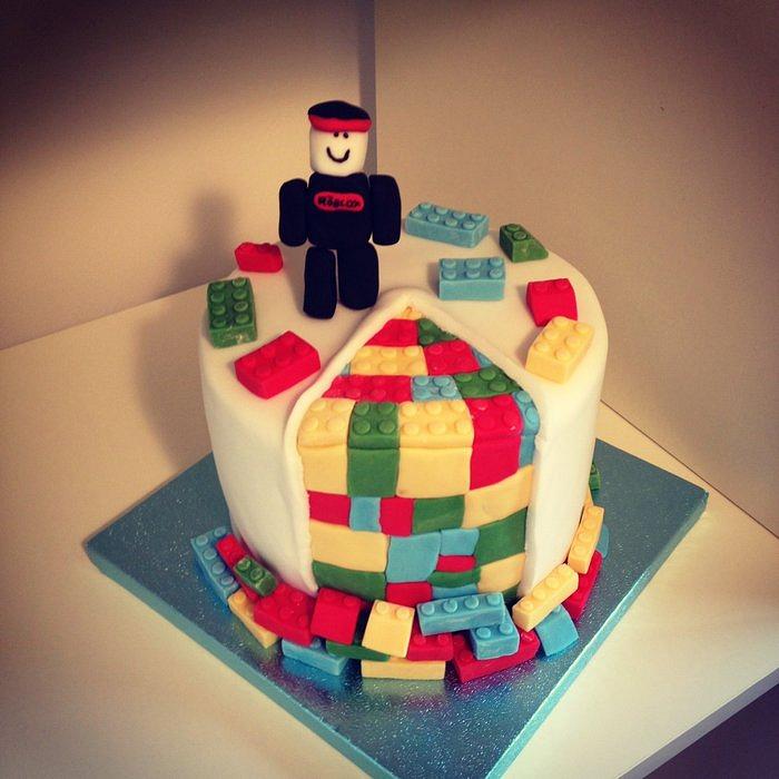Roblox/Lego cake