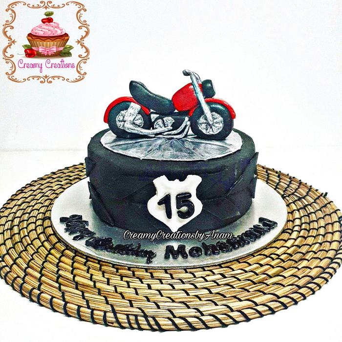 Motorbike cake 