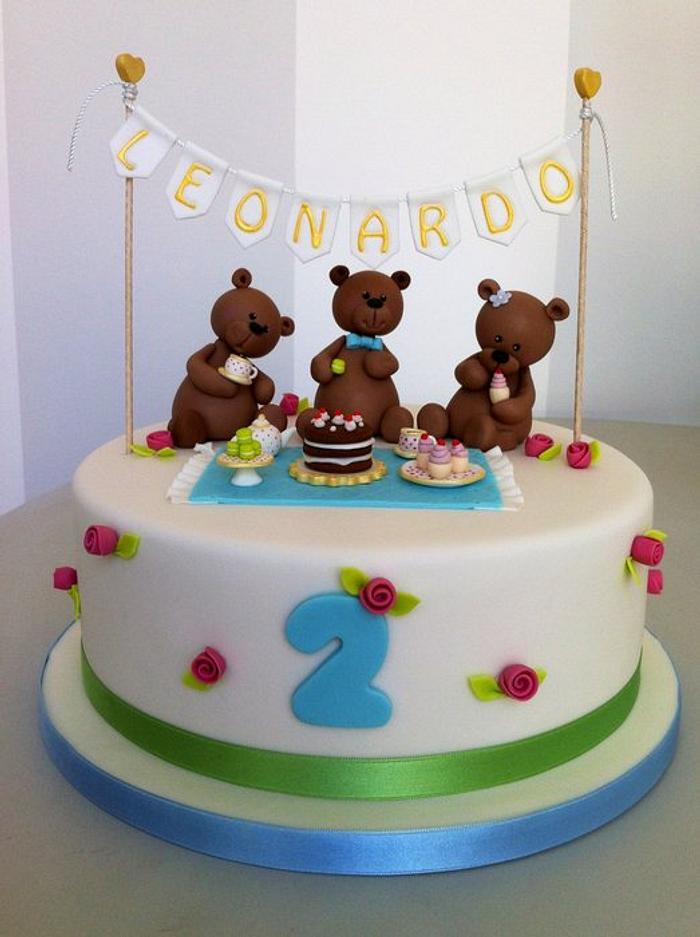 Teddy Bears' Picnic Cake