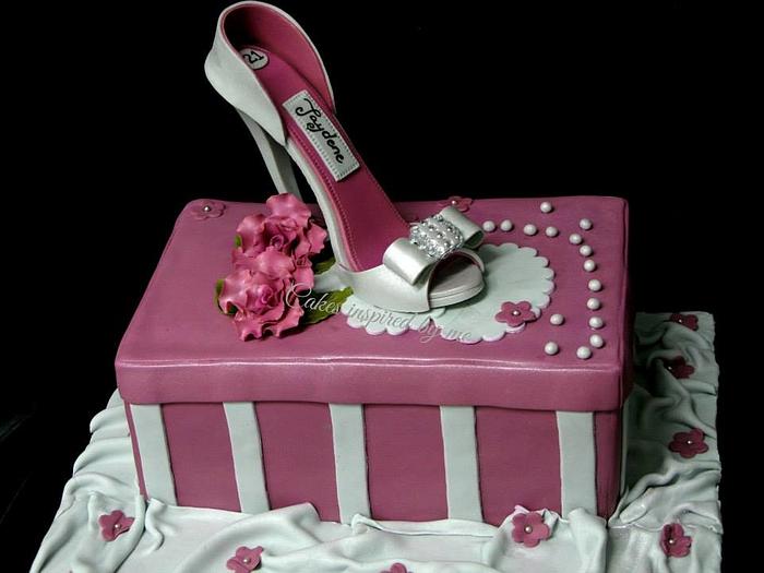 Shoe box cake with gumpaste high heeled shoe