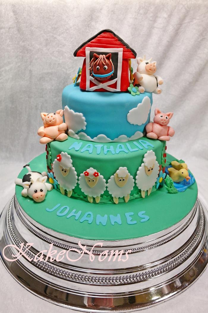 Farm animals-cake