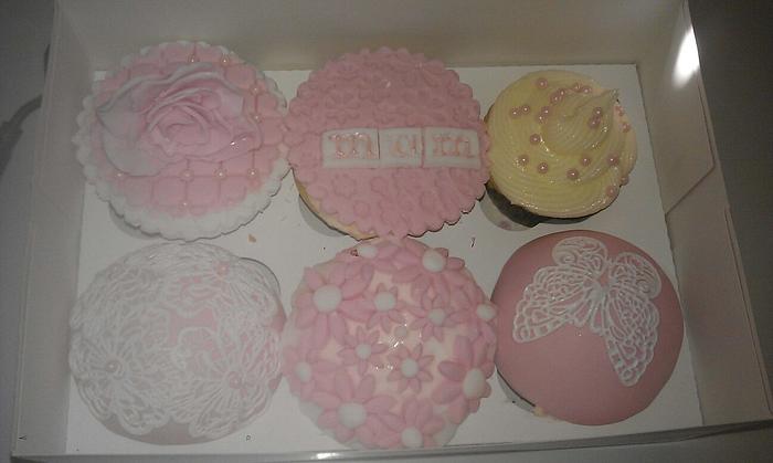 Mothers Day cupcakes 3