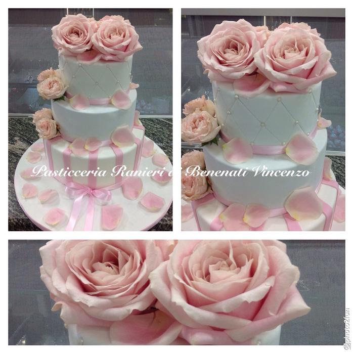 cake de matrimonio rosa e bianco