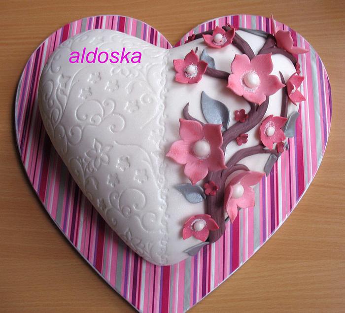 Blossom heart cake
