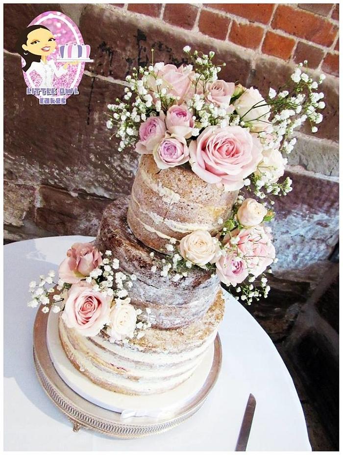 Naked Cake With Fresh Flowers