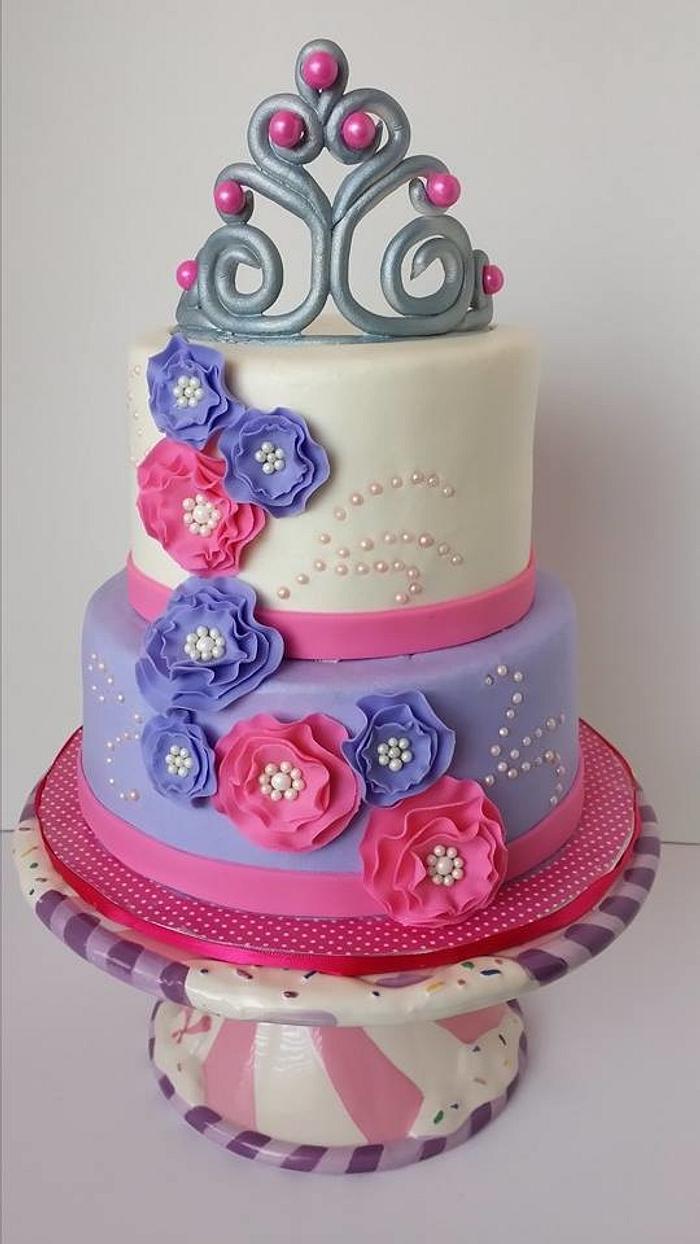 Purple and Pink Princess Birthday cake - Decorated Cake - CakesDecor