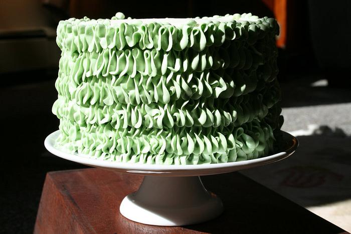 Green "Leaf Tip" Ruffle cake