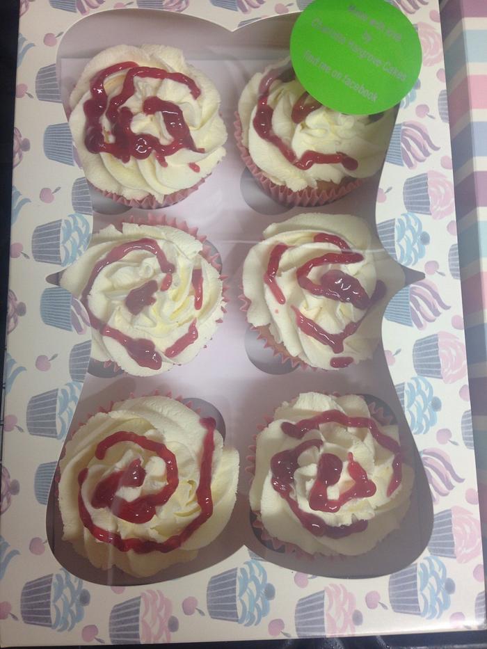 Jammy Surprise Cupcakes