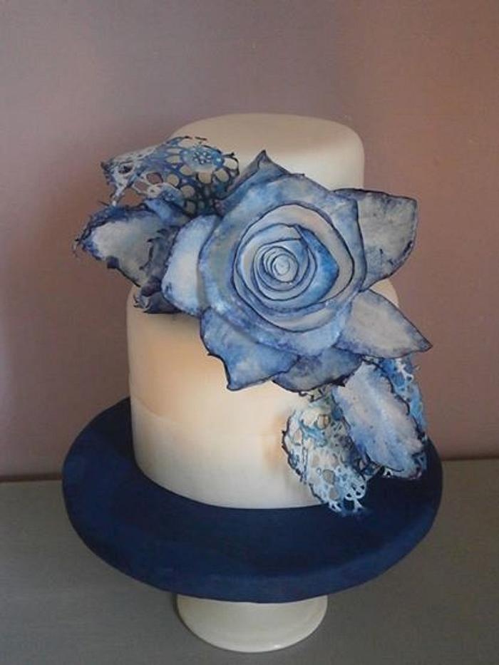''Blue rose'' cake