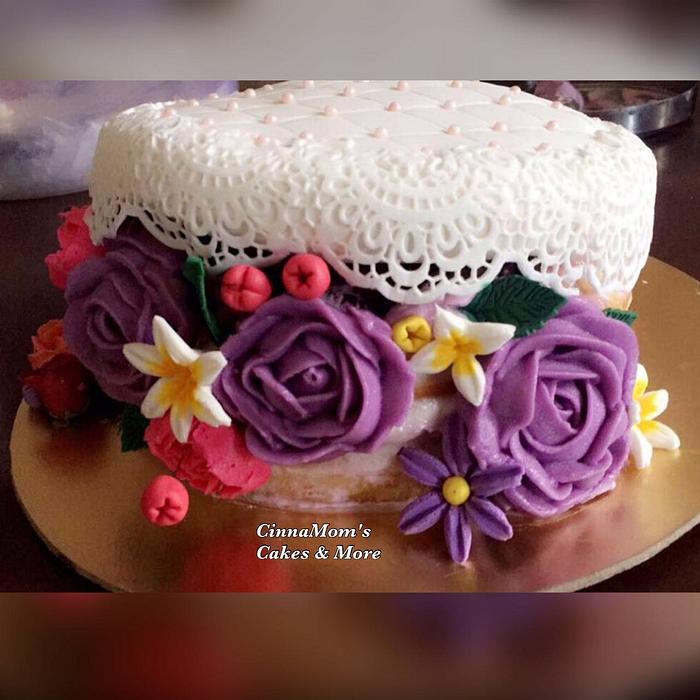 Lovely floral cake
