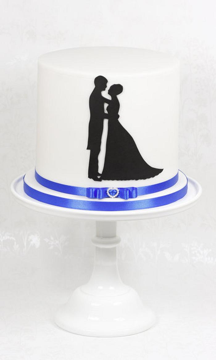 Sillouetted Couple Wedding Cake