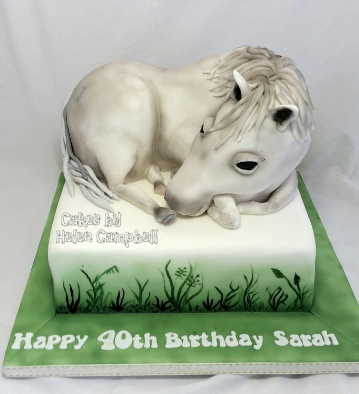 carved horse cake