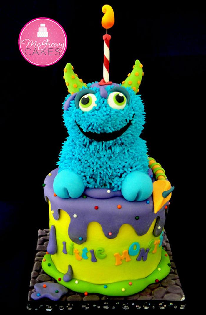 Monsters University cake - Decorated Cake by Cherry Red - CakesDecor
