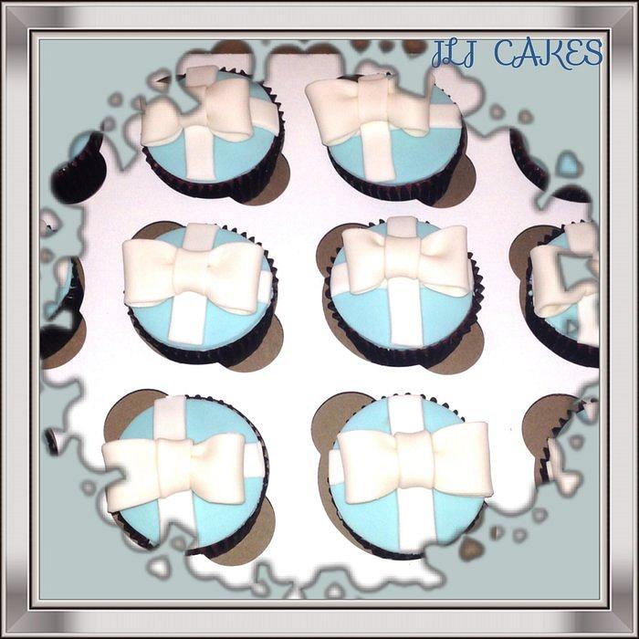 Tiffany inspired cupcakes