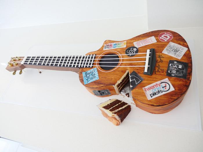 Guitar/Ukelele Cake